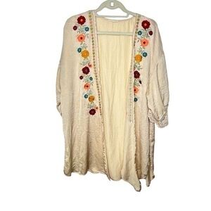 Entro Floral Embroidered Short Sleeve Kimono Tan Size Small